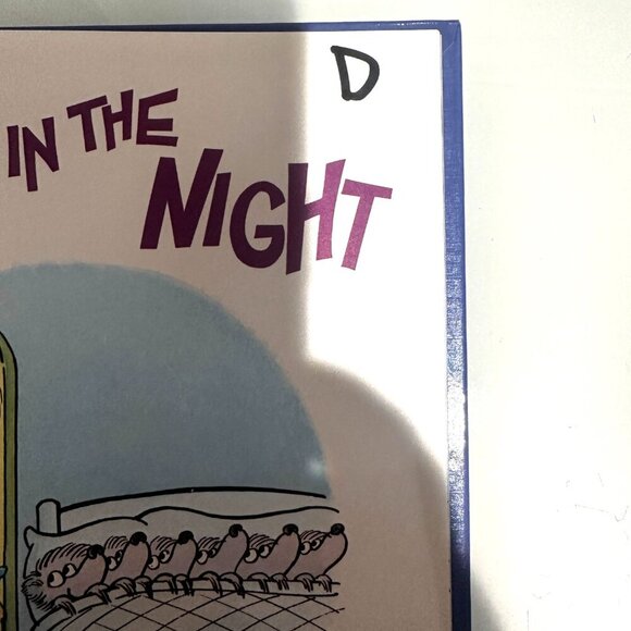 THE BERENSTAIN BEARS  (Bears in the NIght) Hardcover By Stan & Jan Berenstain - Picture 7 of 7